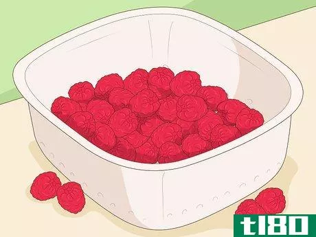 Image titled Clean Raspberries Step 2