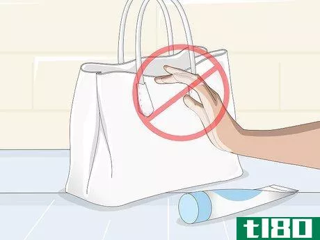 Image titled Clean a White Leather Purse Step 9