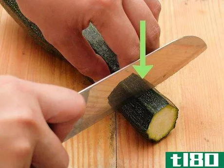 Image titled Cut Zucchini Step 3
