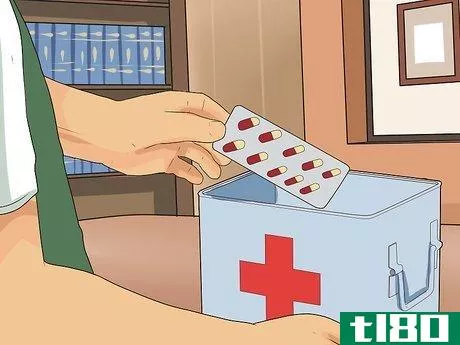 Image titled Create a Home First Aid Kit Step 4