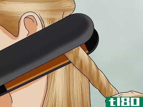 Image titled Crimp Your Hair With a Straightener Step 33