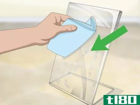 Image titled Clean Plexiglass Step 5