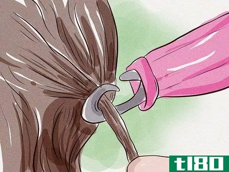 Image titled Create Corkscrew Curls Step 17
