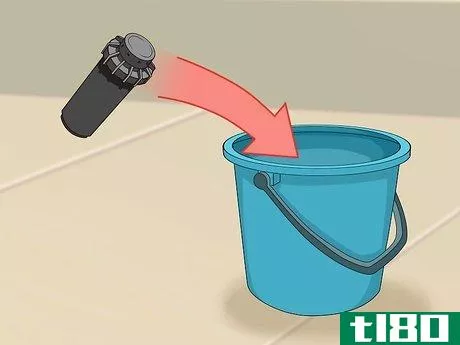 Image titled Clean Sprinkler Heads Step 5