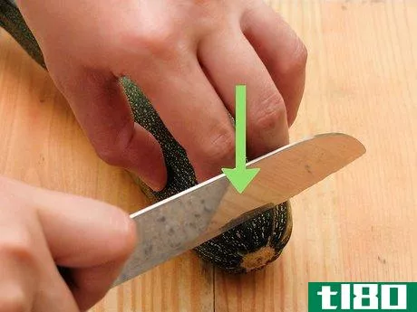 Image titled Cut Zucchini Step 2