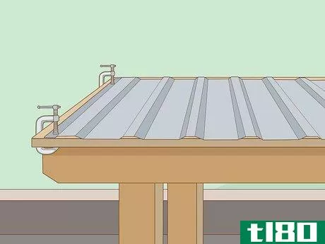 如何切割金属屋顶(cut metal roofing)