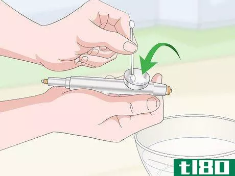 Image titled Clean an Airbrush Gun Step 12
