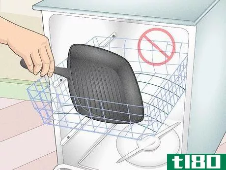 Image titled Clean a Grill Pan Step 13
