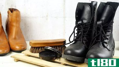 如何干净的皮靴(clean leather boots)