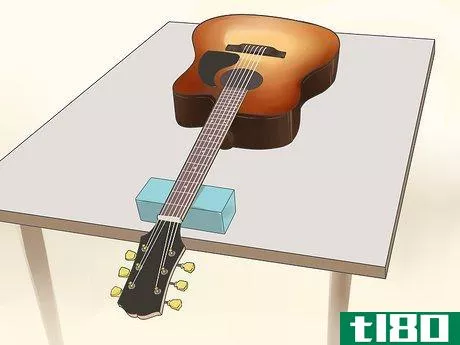 Image titled Clean Guitar Strings Step 1