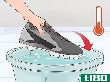 Image titled Clean Baseball Cleats Step 4