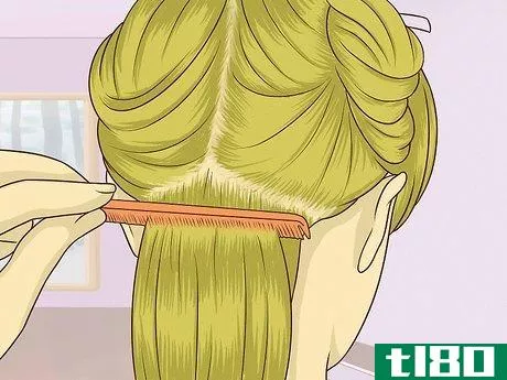Image titled Cut the Back of a Bob Haircut Step 3
