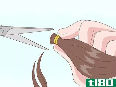Image titled Cut Your Own Long Hair Step 10