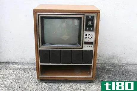 如何把一台旧电视改装成鱼缸(convert an old tv into a fish tank)