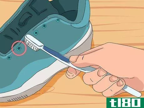 Image titled Clean Tennis Shoes Step 11