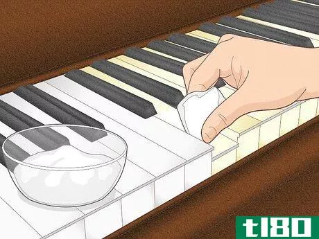 Image titled Clean Yellow Piano Keys Step 5