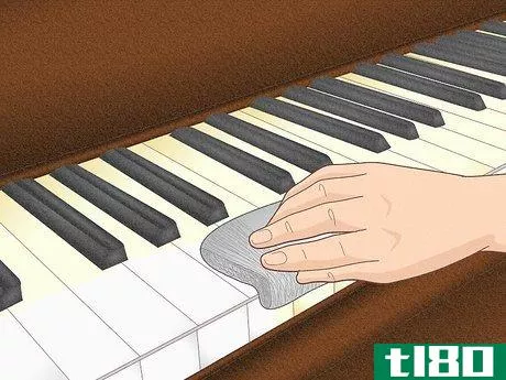 Image titled Clean Yellow Piano Keys Step 4