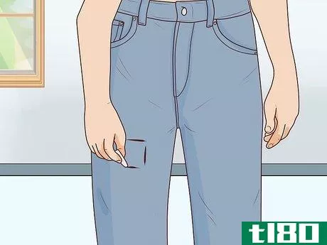 Image titled Cut Jeans Step 17