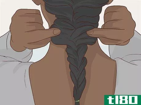 Image titled Do a Topsy Fishtail Braid Step 18