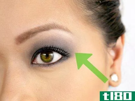 Image titled Do Makeup for Green Eyes Step 14