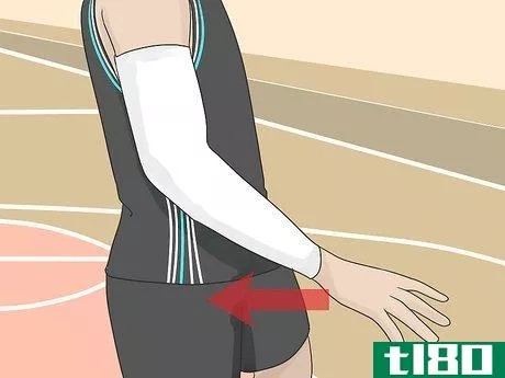 Image titled Elbow Pass Step 5
