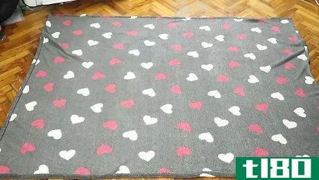 如何叠毯子(fold a blanket)