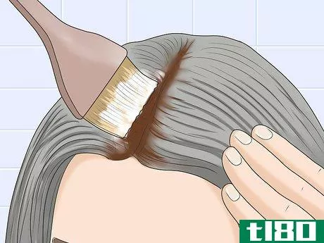 Image titled Dye Hair Evenly with Roots Step 9