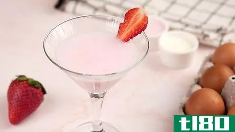 Image titled Drink Baileys Strawberry and Cream Step 1