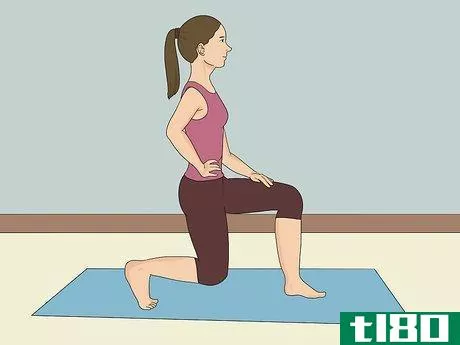 Image titled Do a Kneeling Hip Flexor Stretch Step 6.jpeg