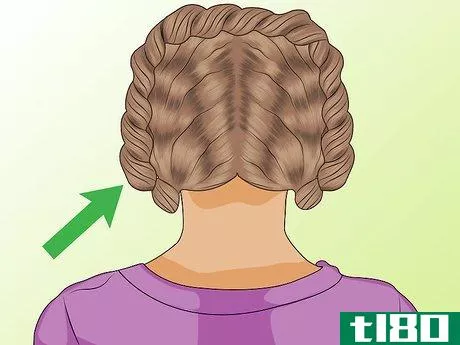 Image titled Get Beachy Waves Without Salt Step 13