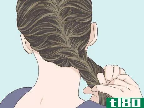 Image titled Fix Uneven Hair Color Step 3