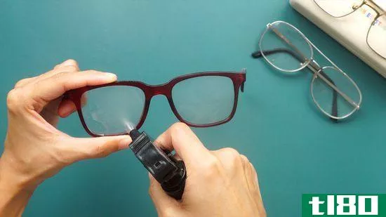 如何修复刮伤的眼镜(fix scratched glasses)
