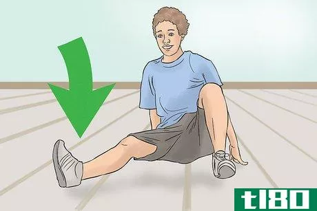 Image titled Do the 6 Step (Breakdancing) Step 16