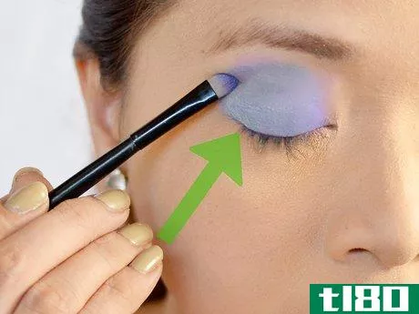 Image titled Do Makeup for Green Eyes Step 15