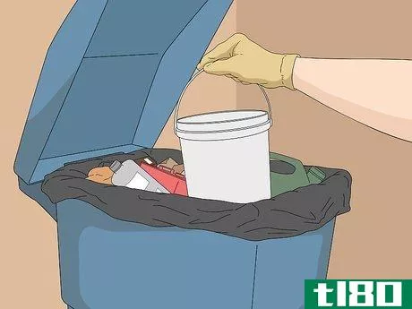 Image titled Dispose of Flammable Containers Step 13
