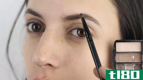 Image titled Fill in Eyebrows Step 17