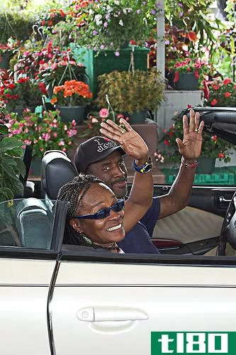 Image titled Driving through the flowers