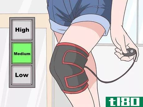 Image titled Fix Hyperextended Knees Step 9