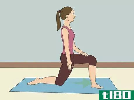 Image titled Do a Kneeling Hip Flexor Stretch Step 11.jpeg