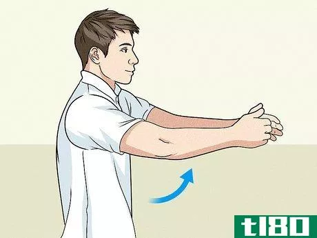 Image titled Do Tai Chi's Horse Stance Step 6