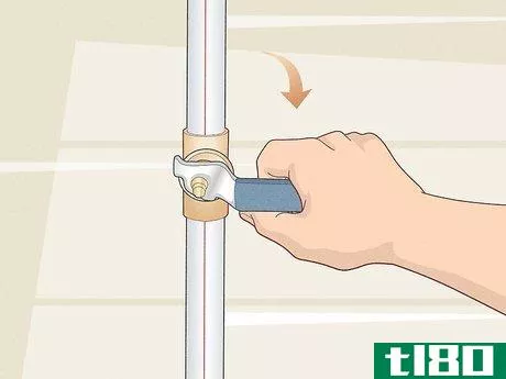 Image titled Fix a Broken Sprinkler Pipe Step 3