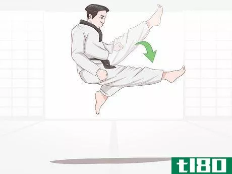 Image titled Execute Jump Kicks (Twio Chagi) in Taekwondo Step 28