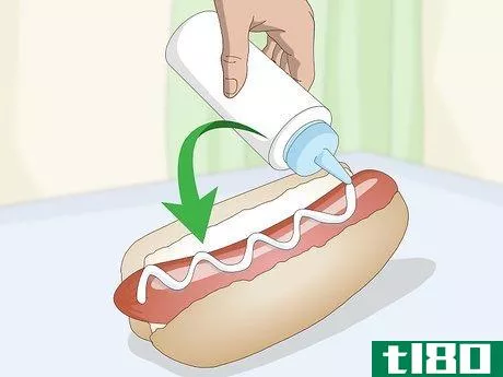 Image titled Eat a Hot Dog Step 3