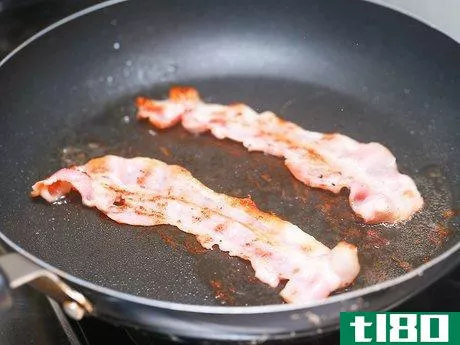 Image titled Fry Bacon Step 5