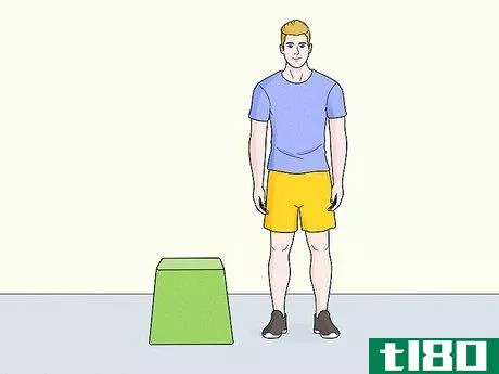 如何向上做一个侧步(do a lateral step up)
