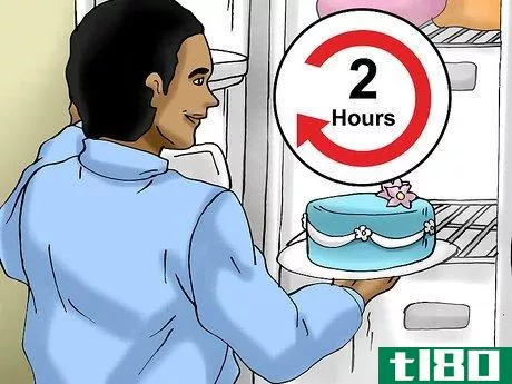 Image titled Freeze a Wedding Cake Step 3