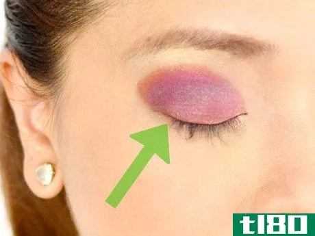 Image titled Do Makeup for Green Eyes Step 18