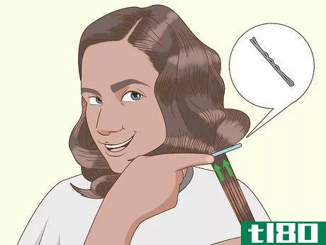 Image titled Do 1920s Hair Step 18