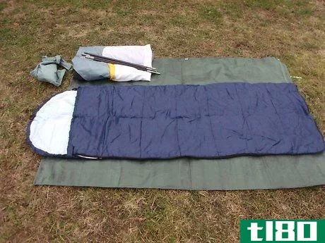 如何折叠睡袋(fold a sleeping bag)
