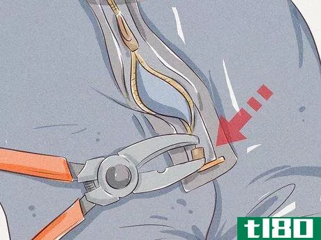 Image titled Fix a Tent Zipper Step 1